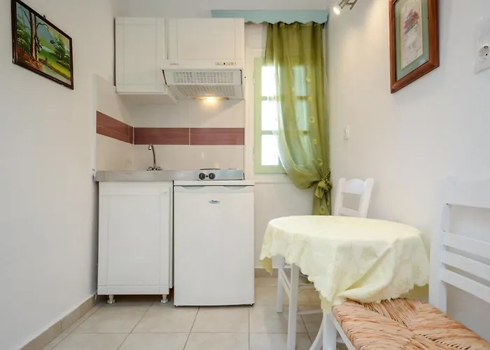 Sunday Apartment Agia Anna (Naxos)
