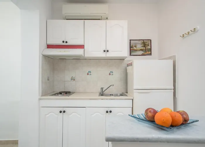 Daire Sunday Agia Anna (Naxos)